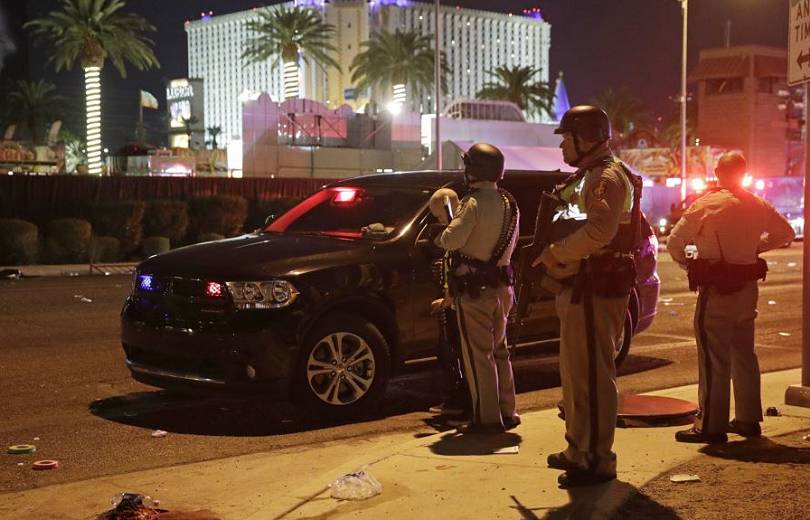 Стрельба в Лас-Вегасе 2017 жертвы. Мандалай Бэй Лас Вегас стрельба.