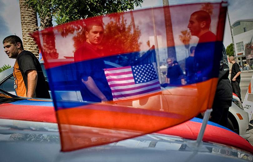 АРМЕНИЯ: После революции увеличилось число граждан США, желающих получить гражданство Армении