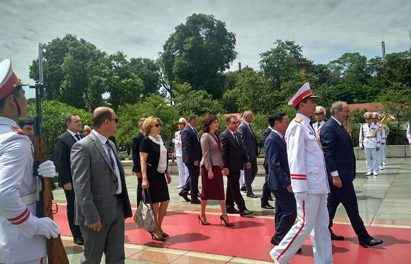 Մեկնարկել է վարչապետի պաշտոնական այցը Վիետնամ