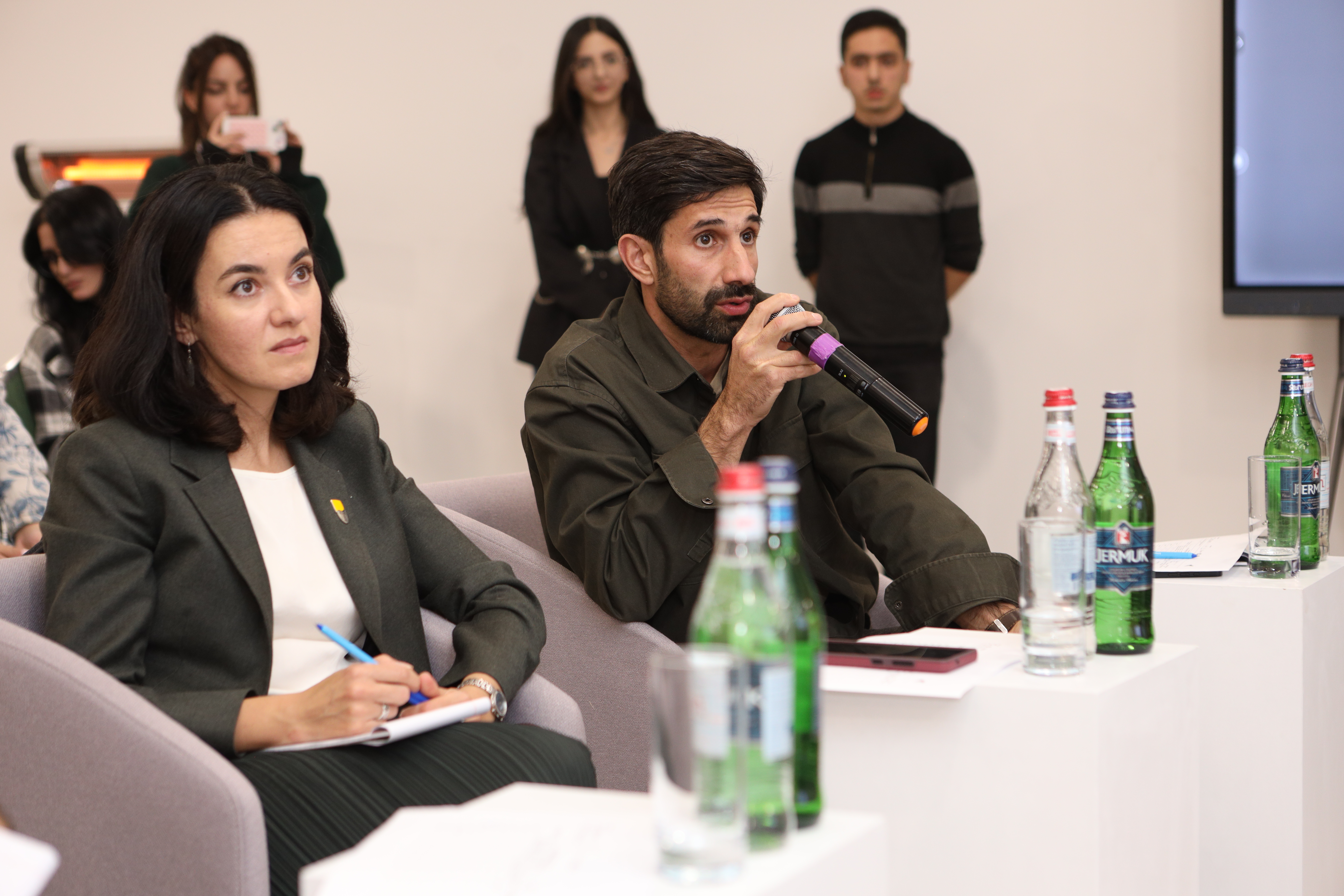 Ելենա խաչվանքյան.JPG (8.07 MB)