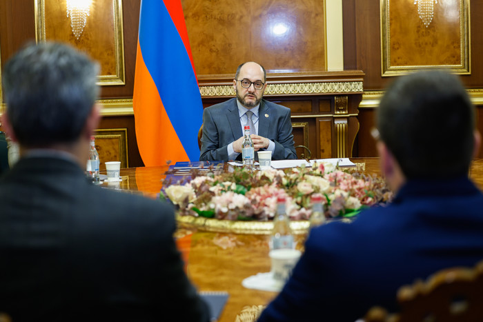 16296_am_2.jpg (91 KB)