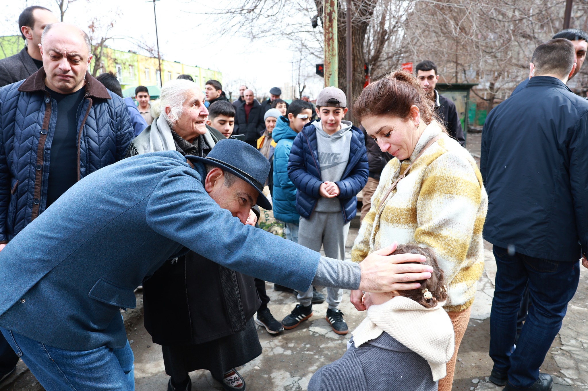 644218519_1344705324360196_3195524208487194509_n.jpg (763 KB)