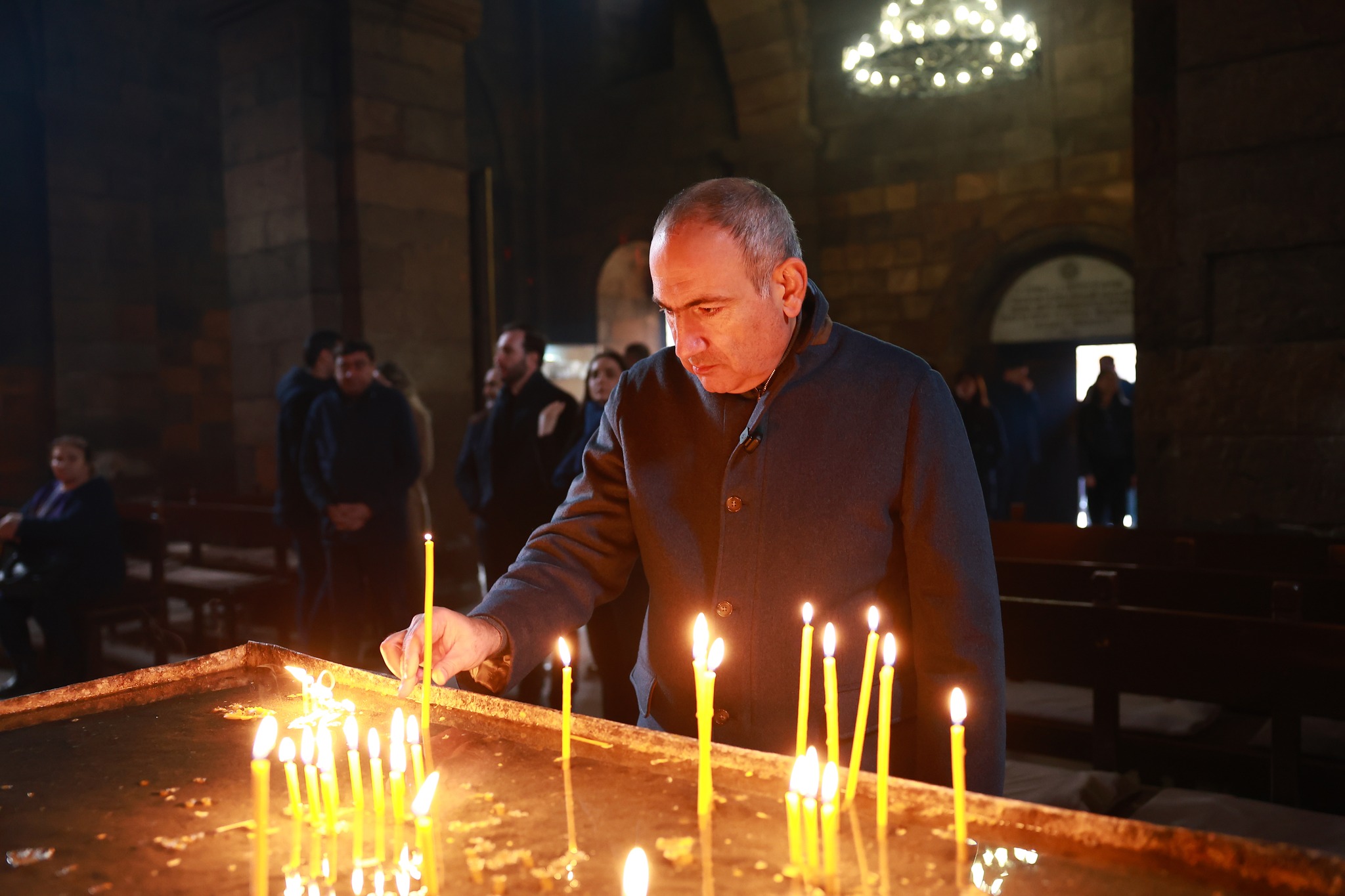 644500847_1344798814350847_6176329672179526814_n.jpg (359 KB)