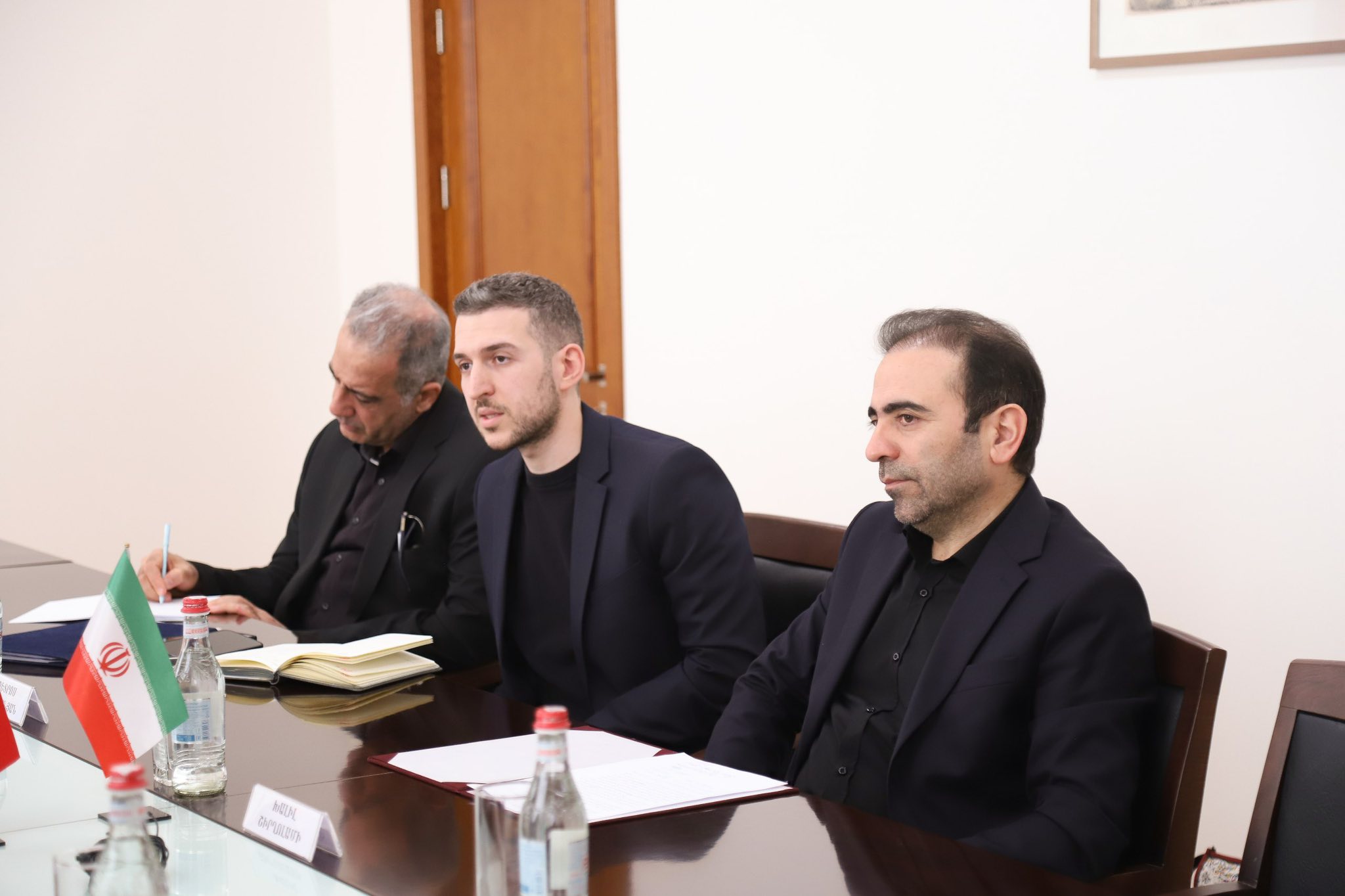 644573160_1360586942776585_3371466351333418368_n.jpg (167 KB)