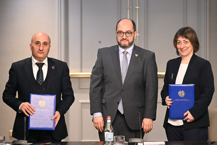 16297_am_9.jpg (85 KB)