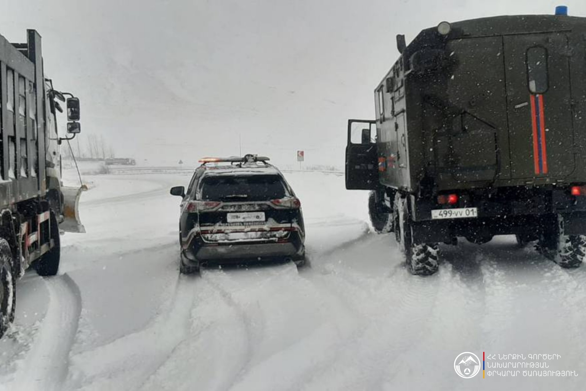 643935684_914783114851125_2018072121839199008_n.jpg (282 KB)