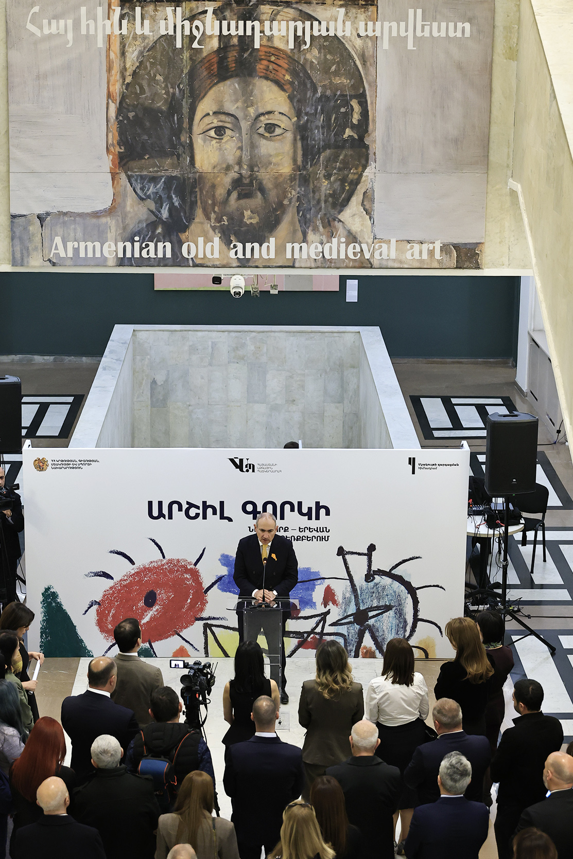 64894_b.jpg (797 KB)