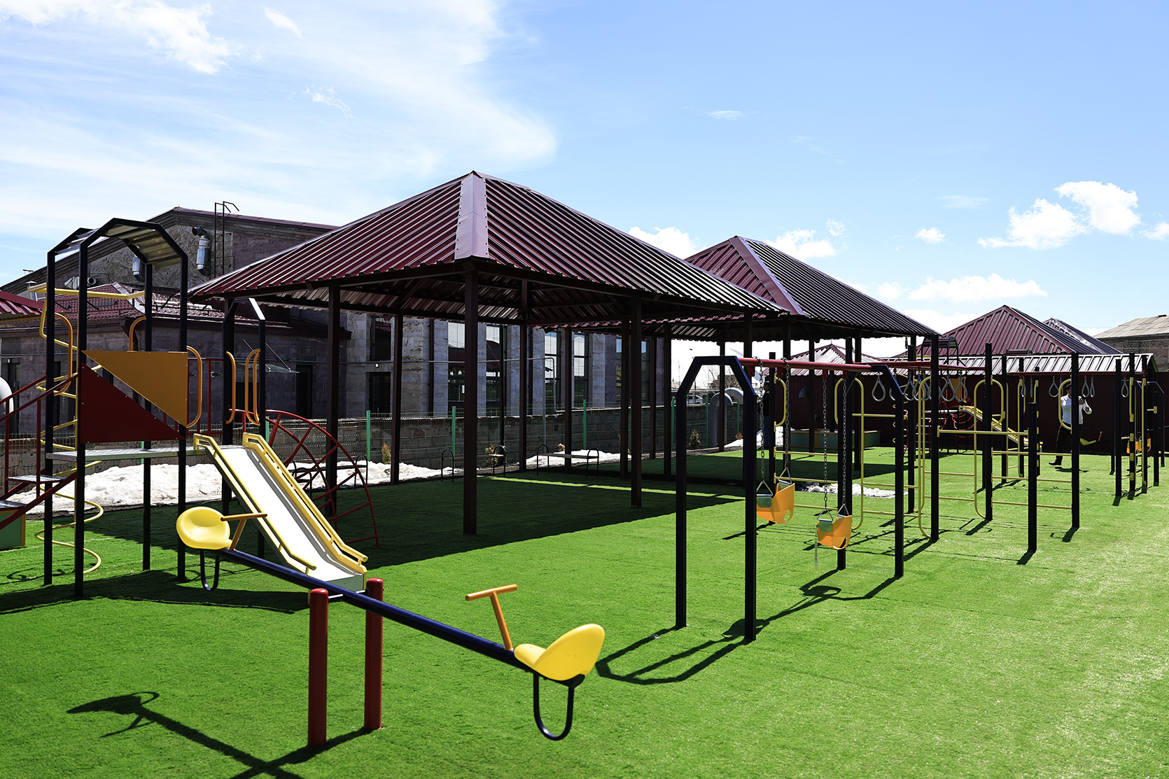 65277_b.jpg (1.00 MB)