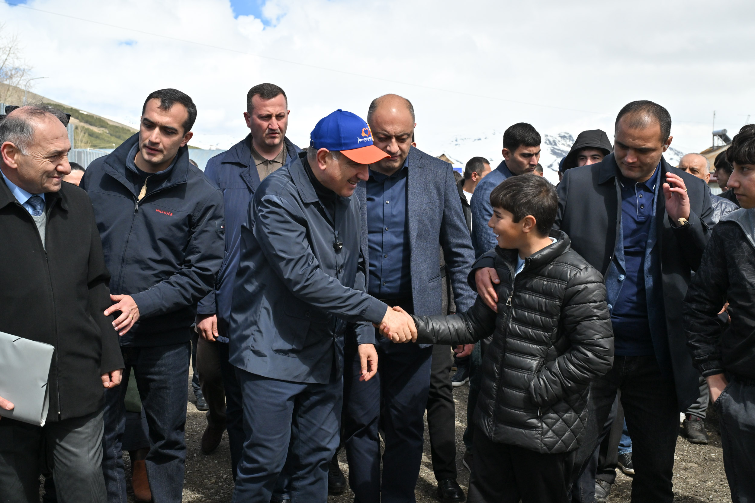 65470_b.jpg (637 KB)