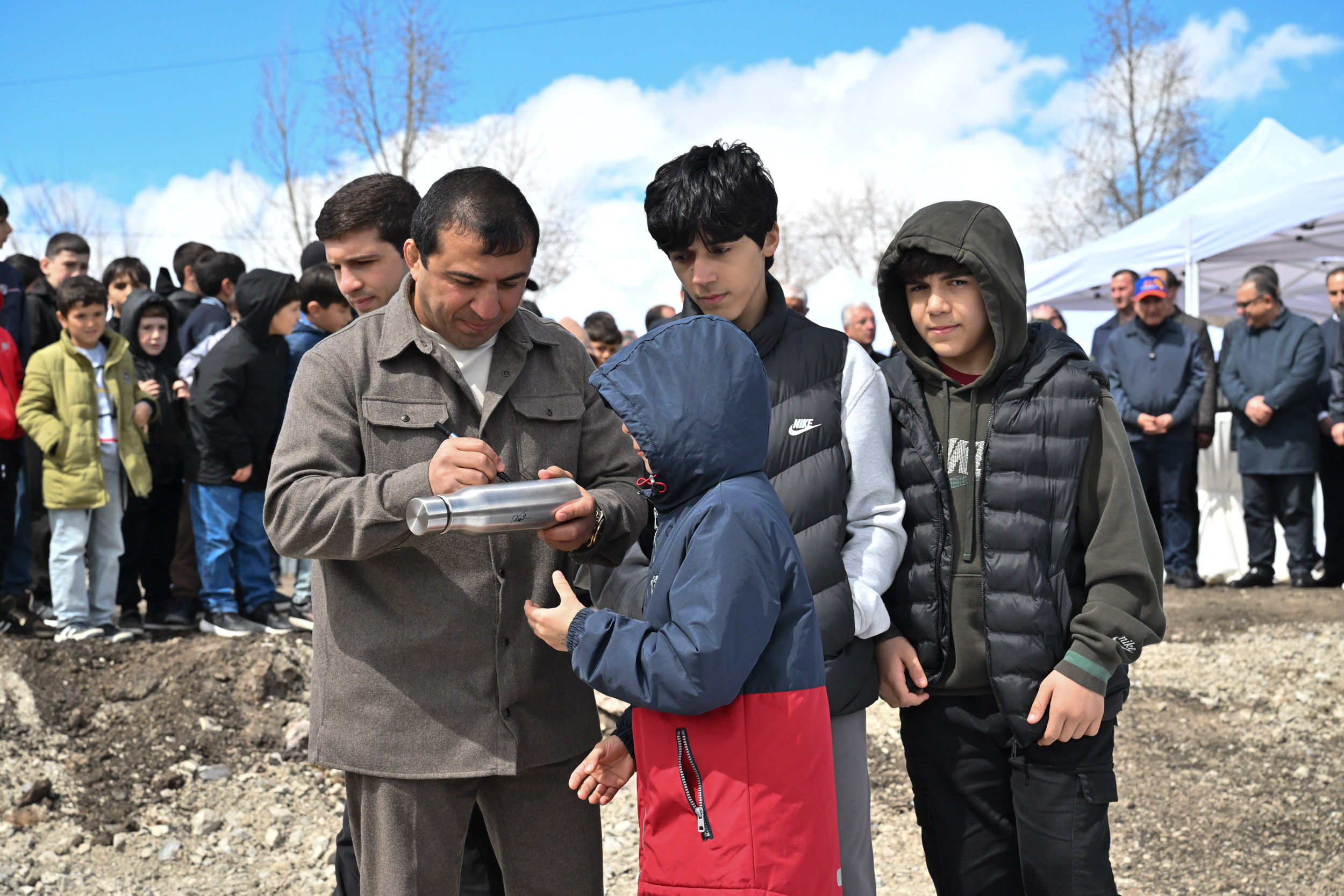 65478_b.jpg (726 KB)