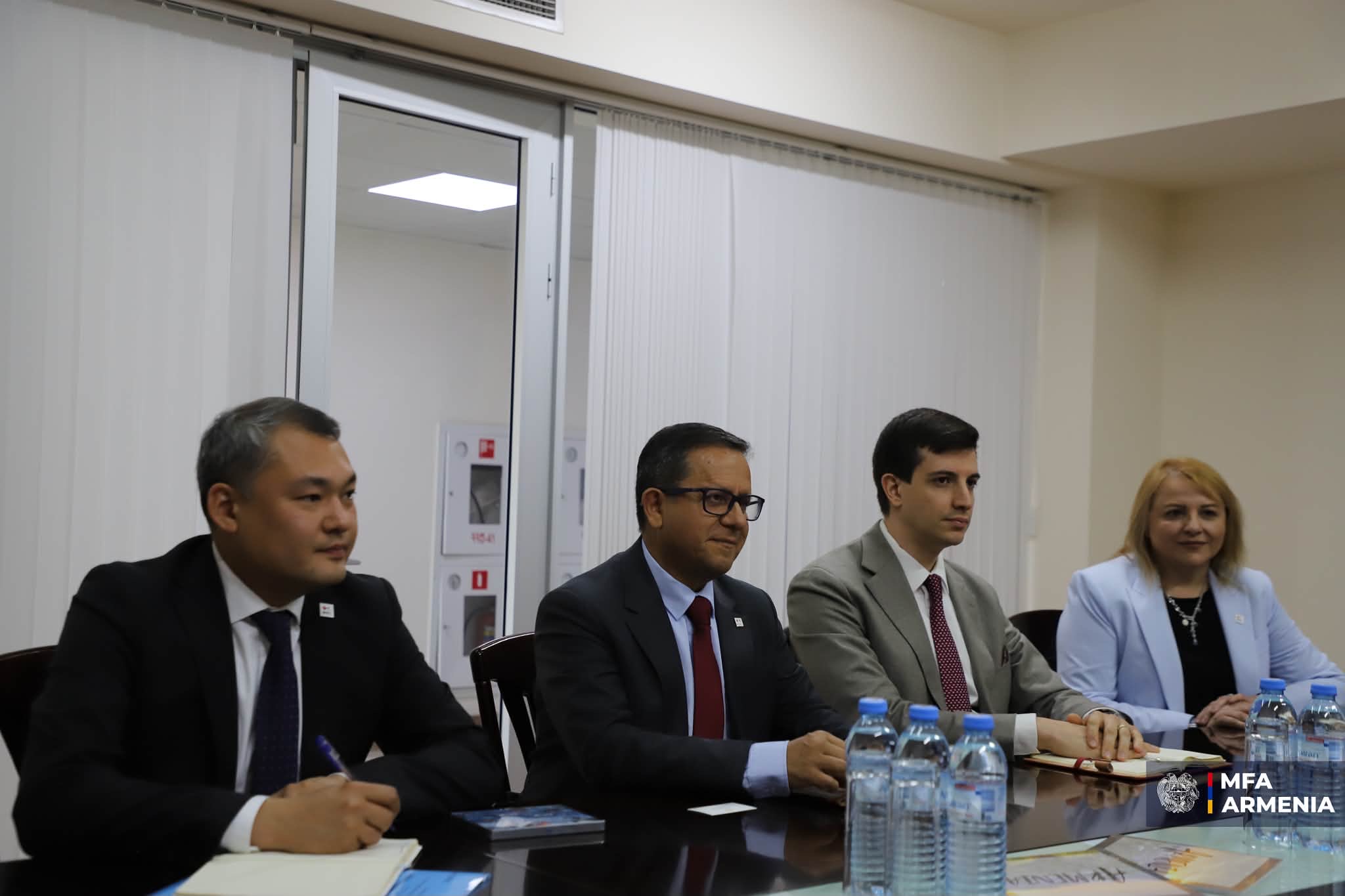 684270812_1377820987708728_584351509363039134_n.jpg (193 KB)