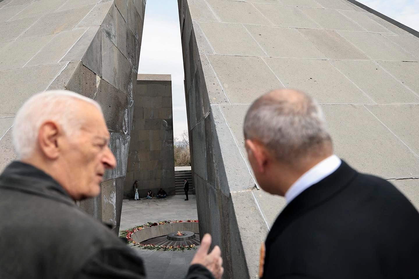 671624234_10164174213383501_493234165449422619_n.jpg (160 KB)