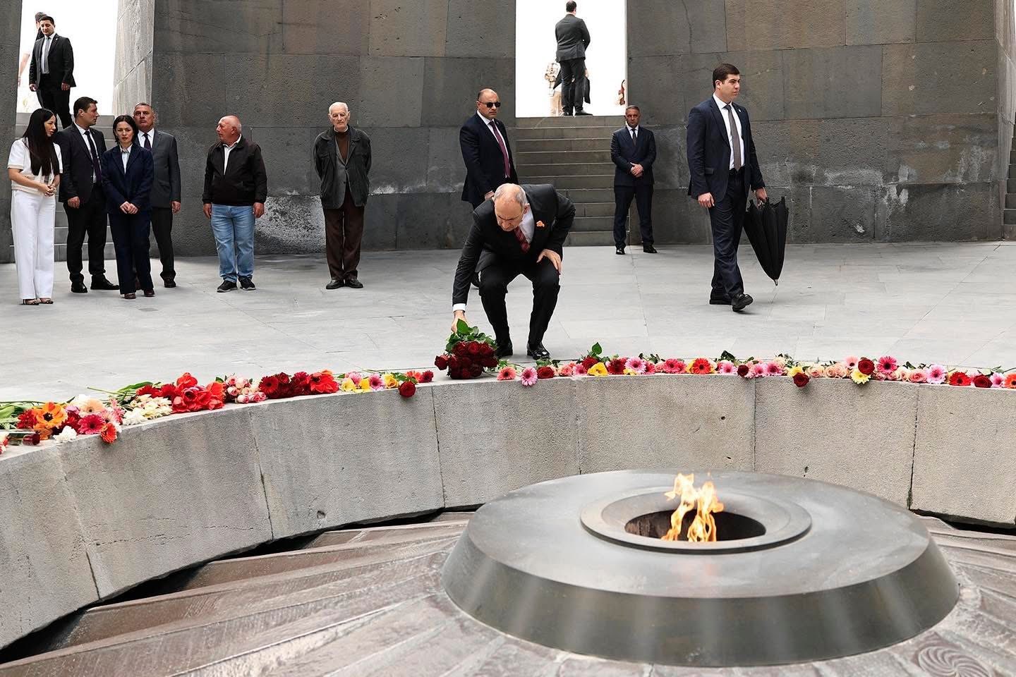 674930595_10164174213593501_9209583367132690931_n.jpg (246 KB)