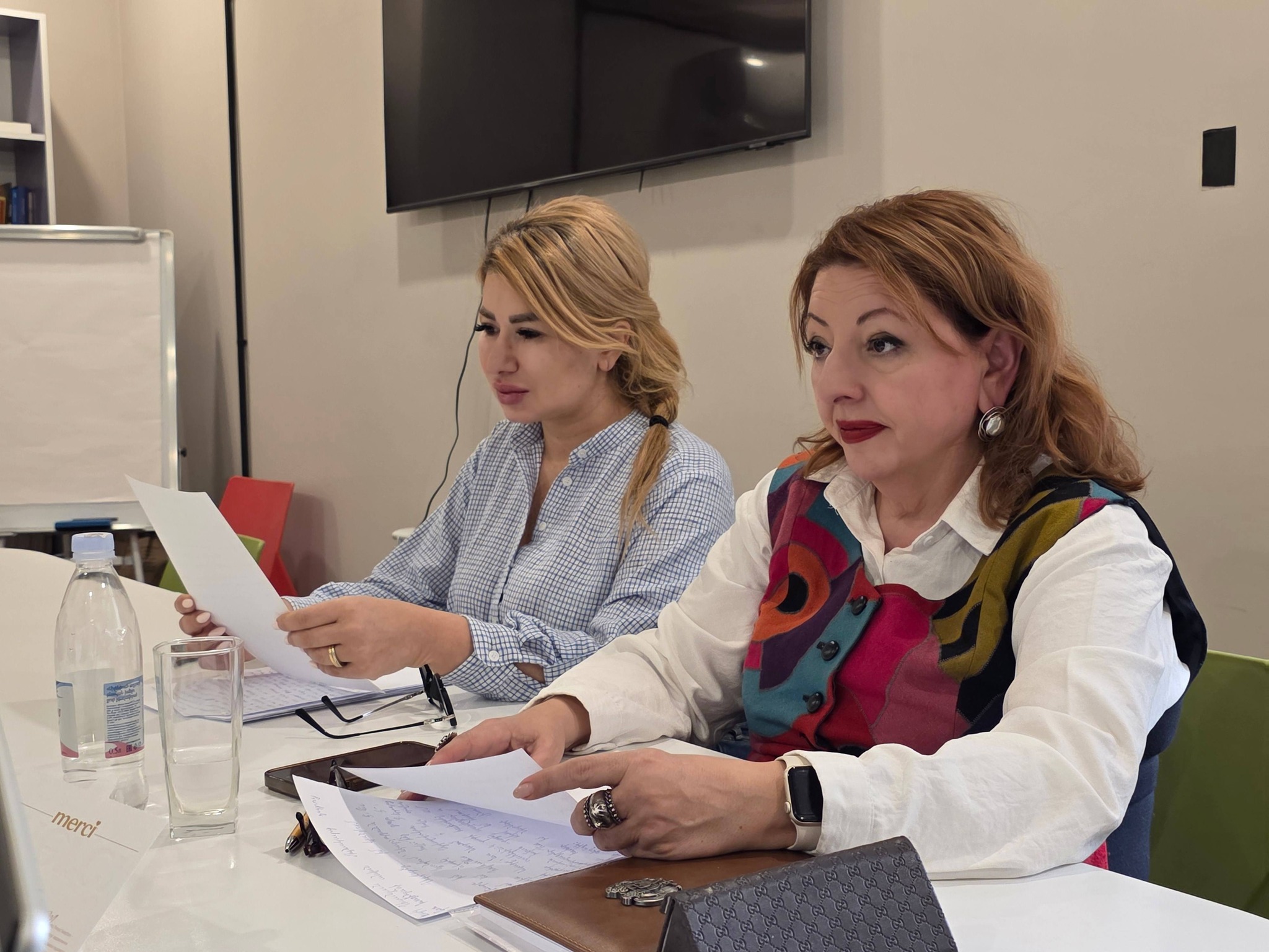 641150338_910675358209625_6089611916924794443_n.jpg (512 KB)