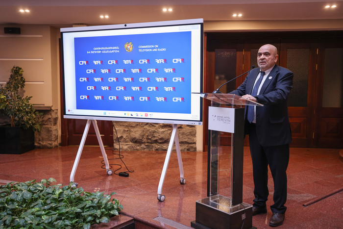 16311_am_4.jpg (123 KB)