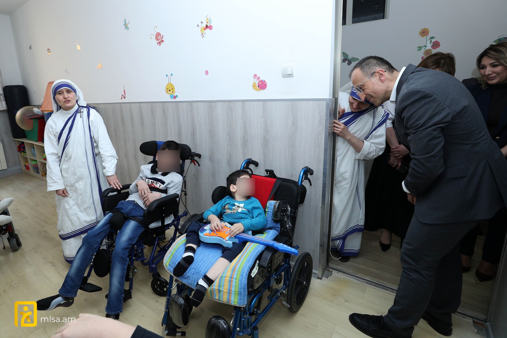 669652714_1375183764653437_4082854604408773849_n.jpg (582 KB)