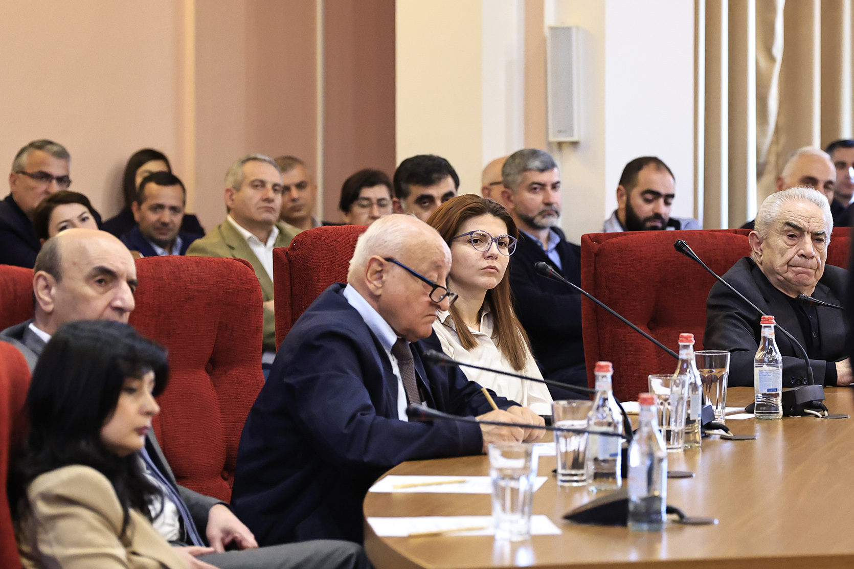 65626_b.jpg (675 KB)