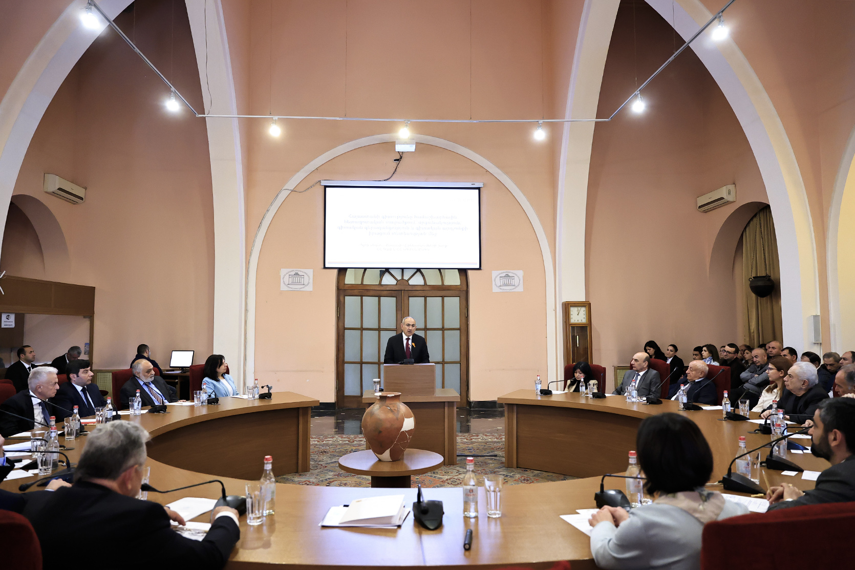 65632_b.jpg (617 KB)