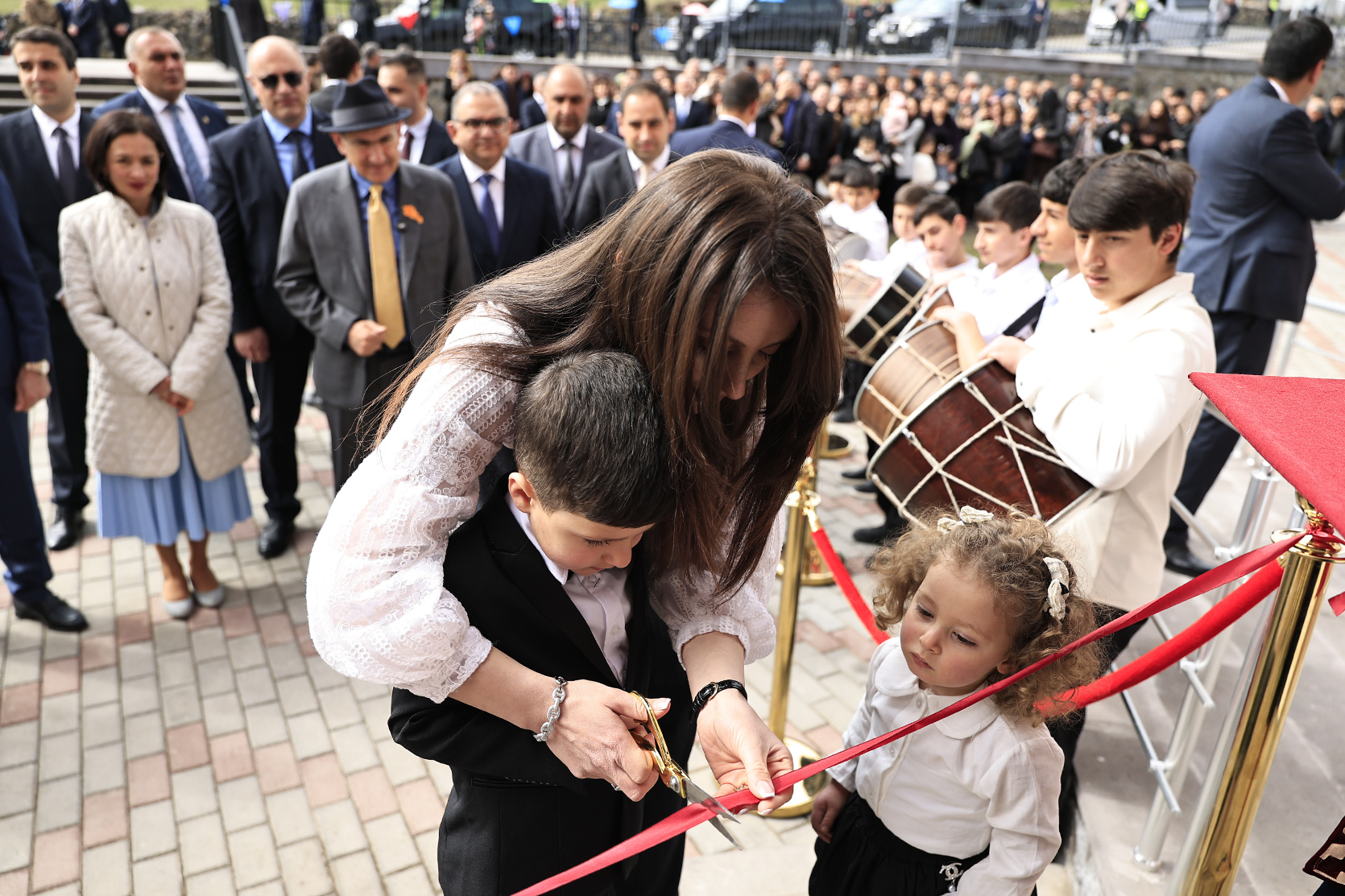 65778_b.jpg (776 KB)