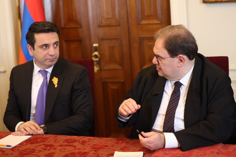 photo (24).jpg (260 KB)