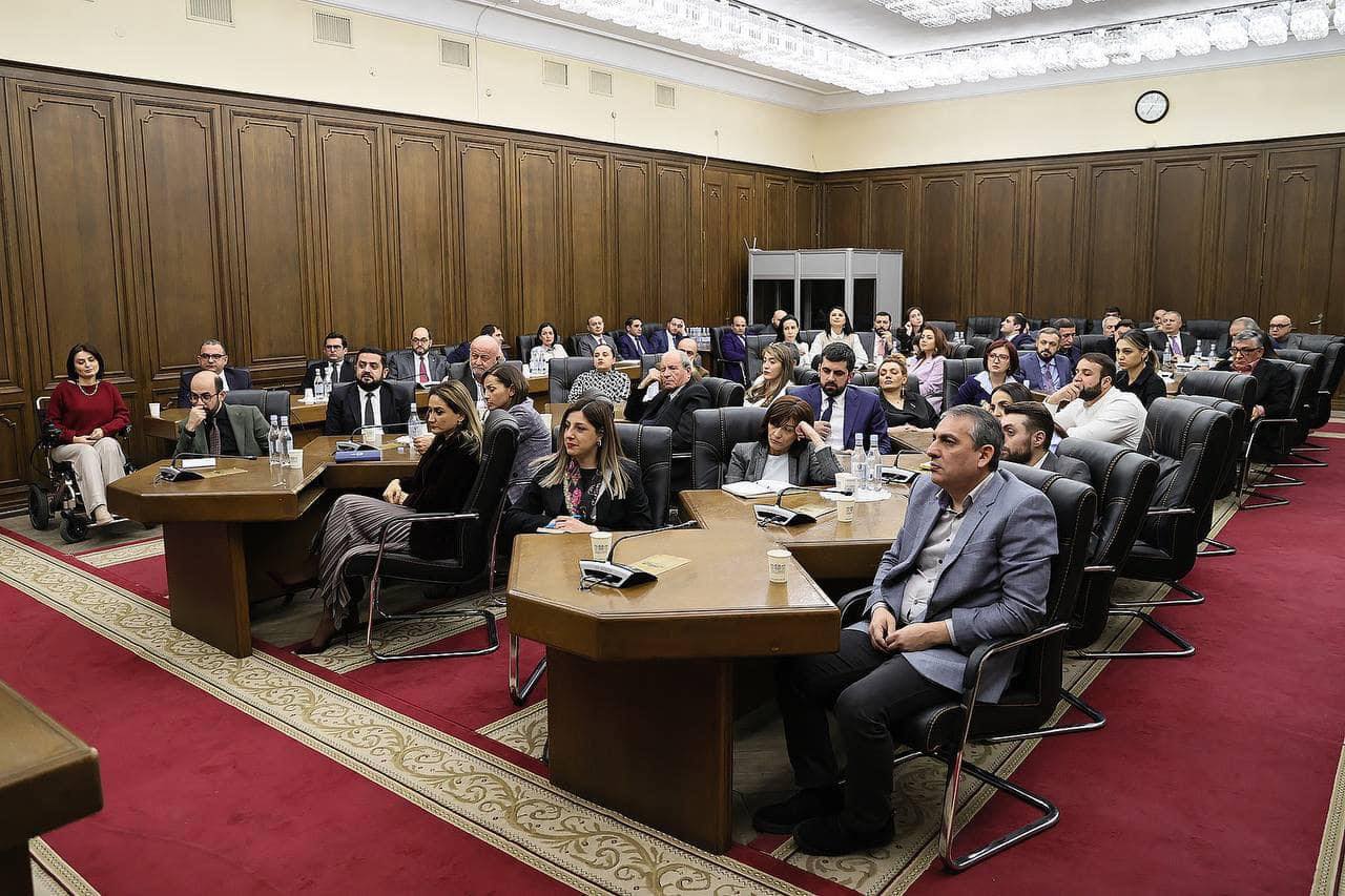 ջջջջջջջ.jpg (177 KB)