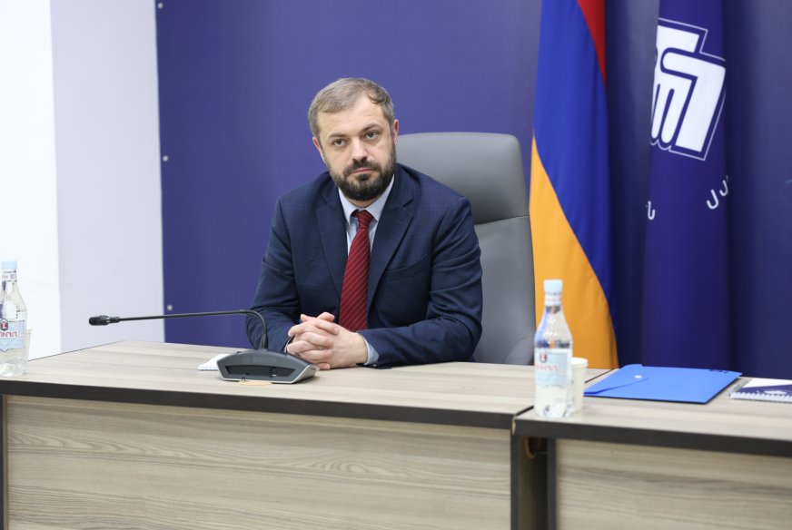 810b87232cc908cf3aa21c92c25d9d3dc065718a.jpeg (56 KB)