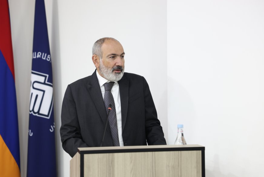 8c1de4fd60f95826b3cbab785d44a3e8d814fa8f.jpeg (39 KB)