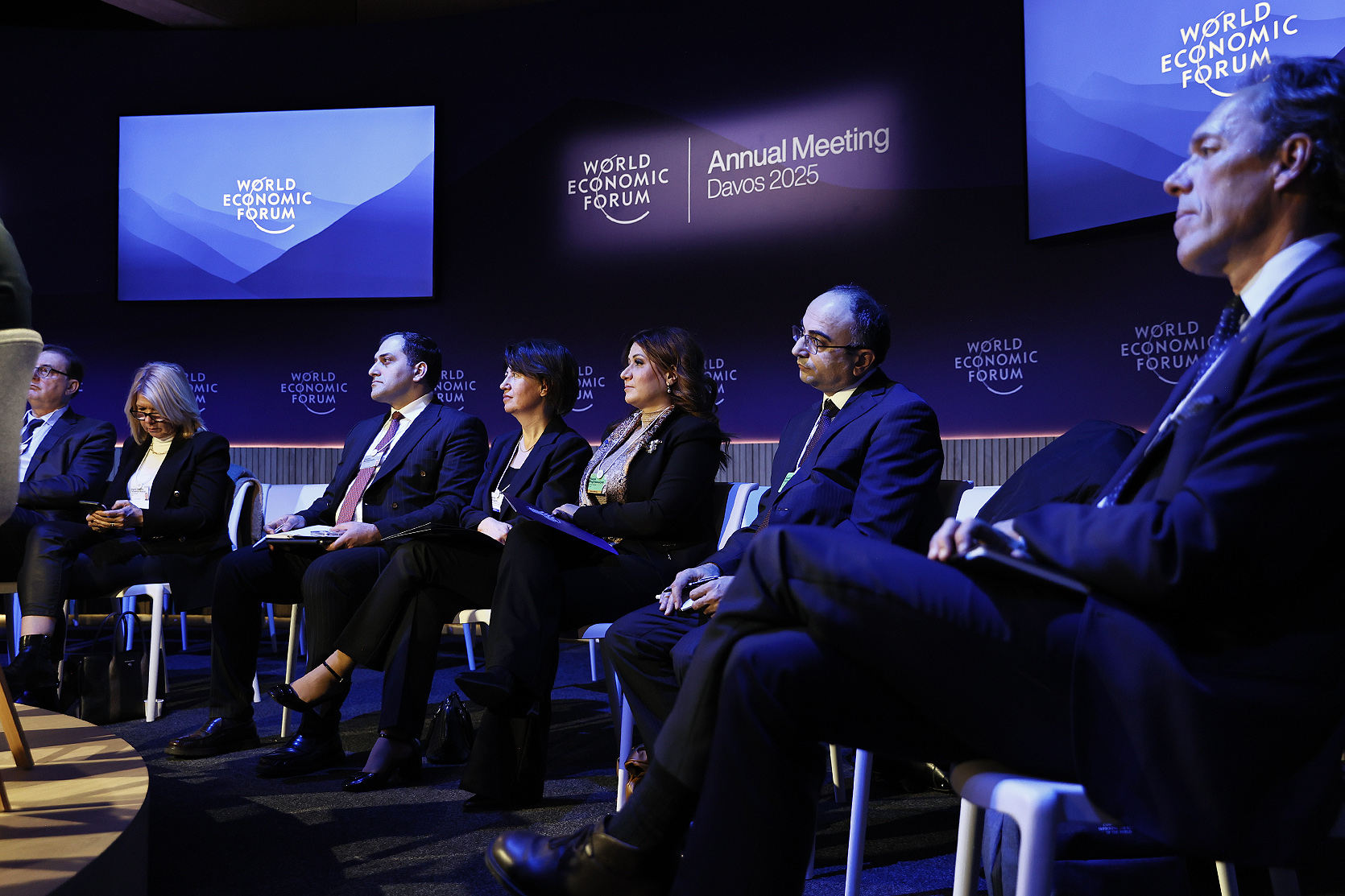 52641_b.jpg (716 KB)