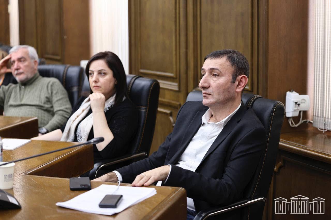 ժժժժժժժ.jpg (96 KB)