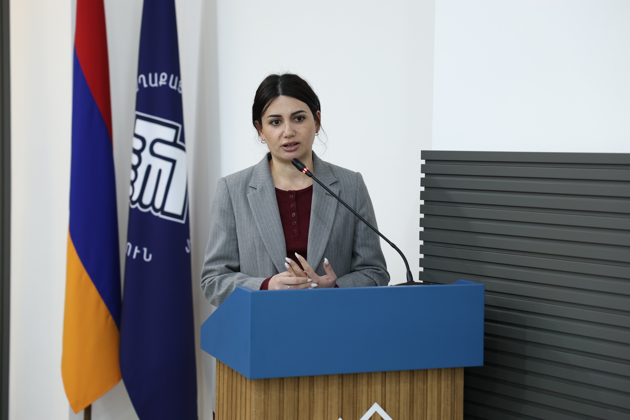 ոոոոոոոոոոոոոոոոոո.jpg (292 KB)
