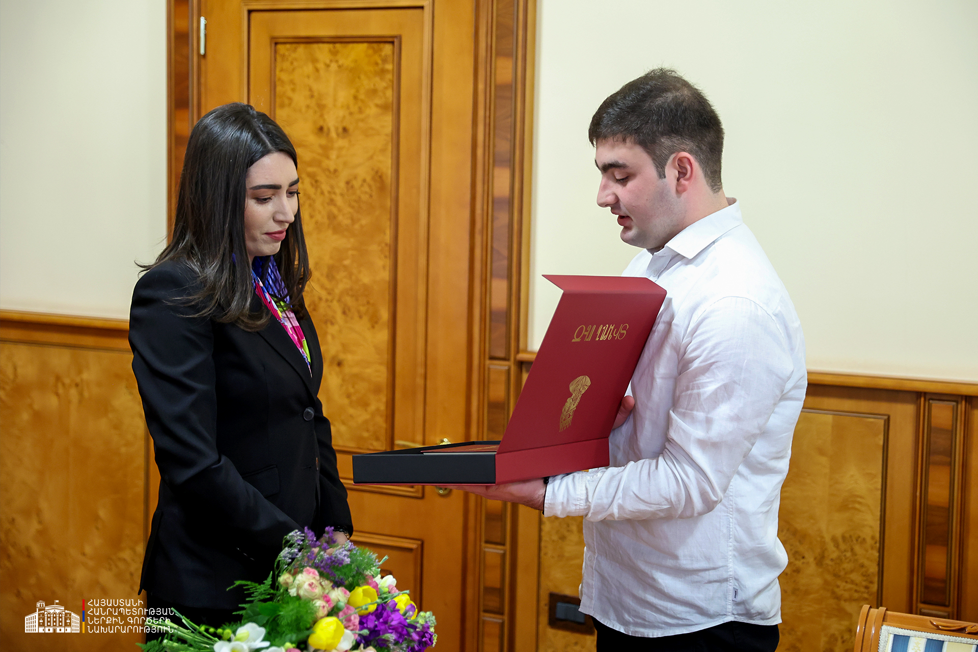 նննննննն.jpg (1.53 MB)