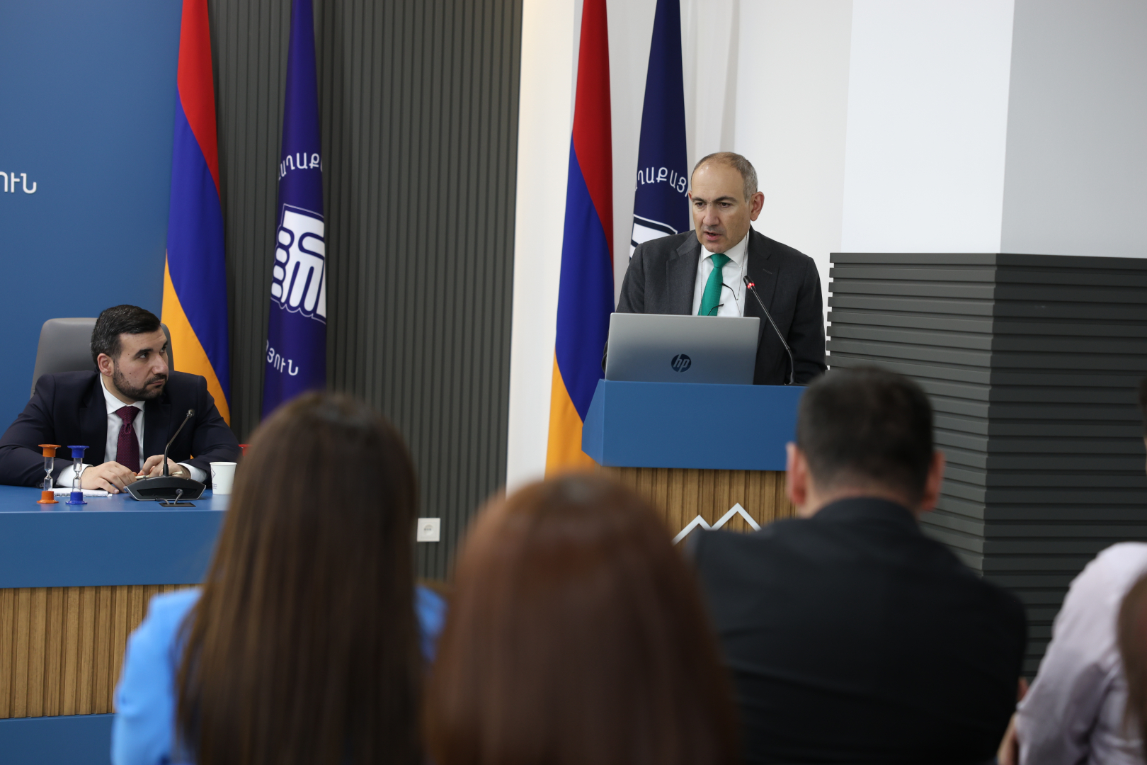 68e5e3dc3a8be8abe78e1fd69154954a4b11a248.jpeg (1.37 MB)