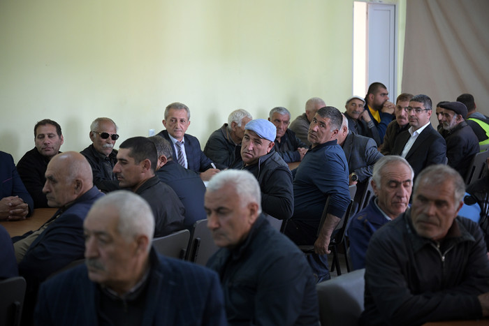 16084_am_4.jpg (71 KB)