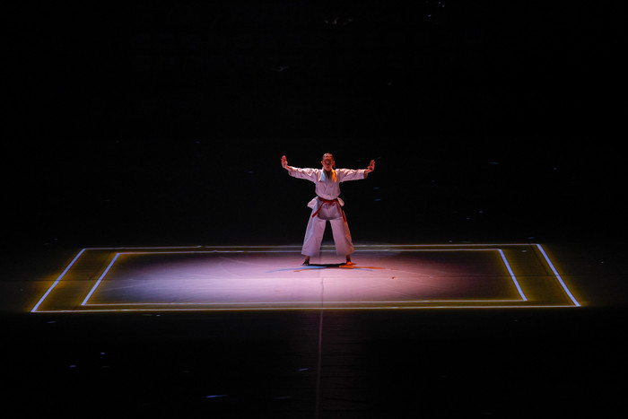 16085_am_5.jpg (36 KB)