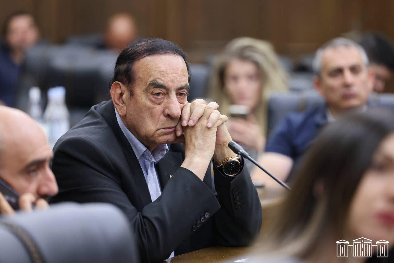 506802315_1135471171950280_3891541292591133313_n.jpg (71 KB)