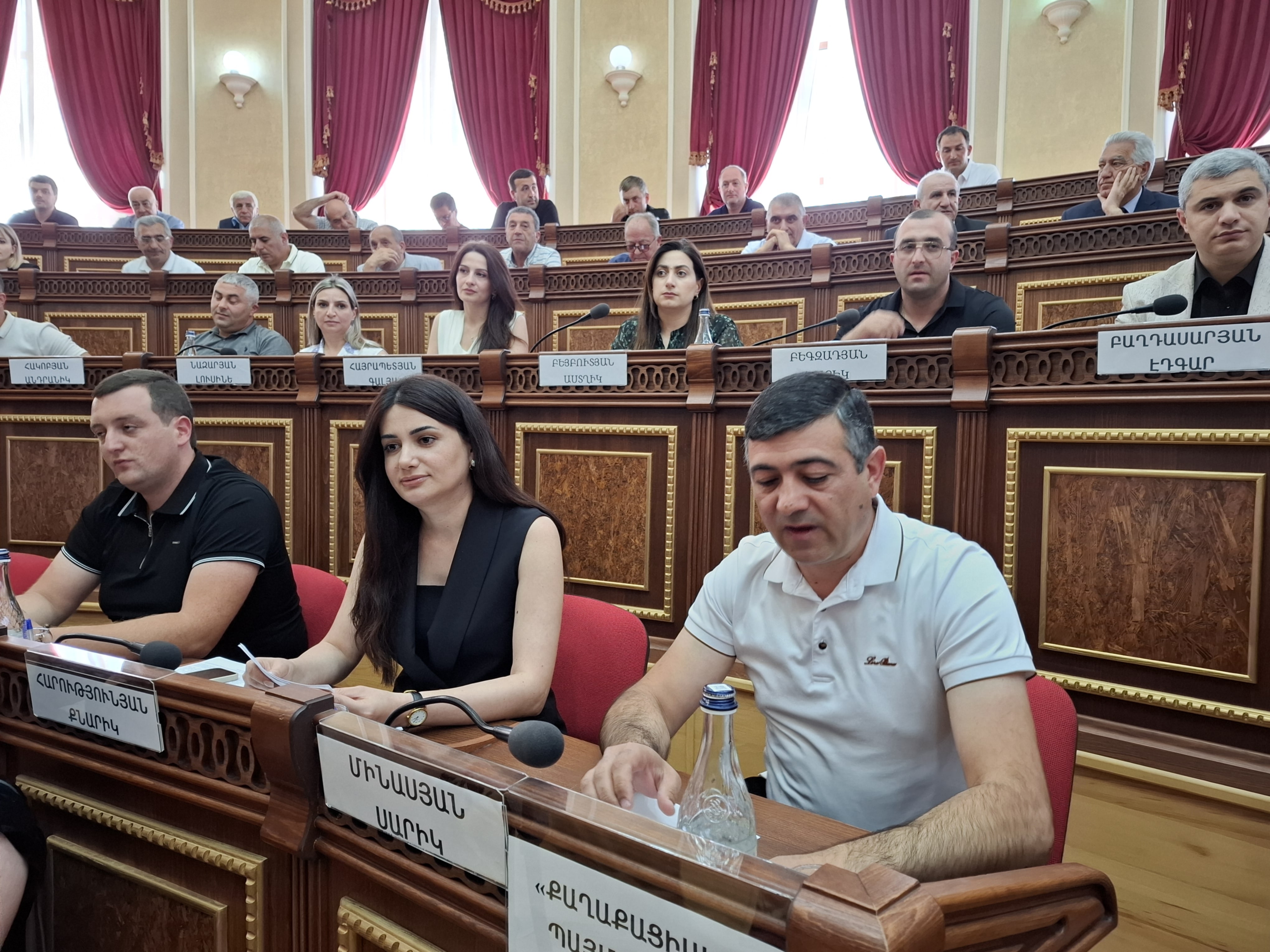 7ac4c810-3b7c-4229-b45e-d3adb4dd446a.jpg (1.27 MB)