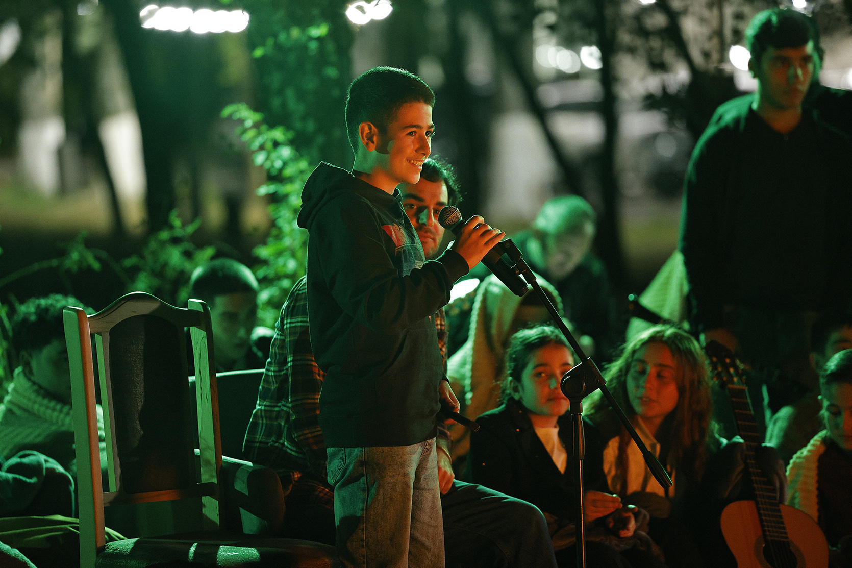 58328_b.jpg (796 KB)