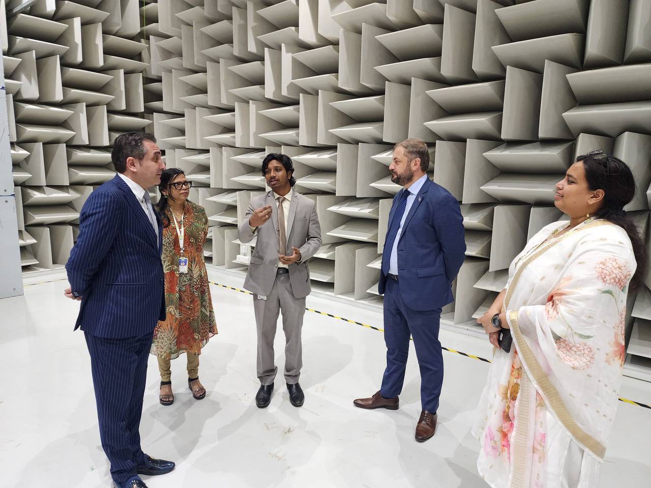 581690553_1275431607959553_927188953382082642_n.jpg (192 KB)