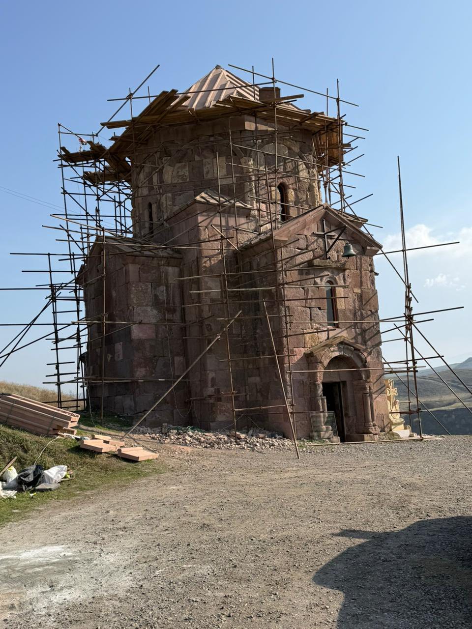 583701792_1147946967551555_6897865071921888569_n.jpg (242 KB)