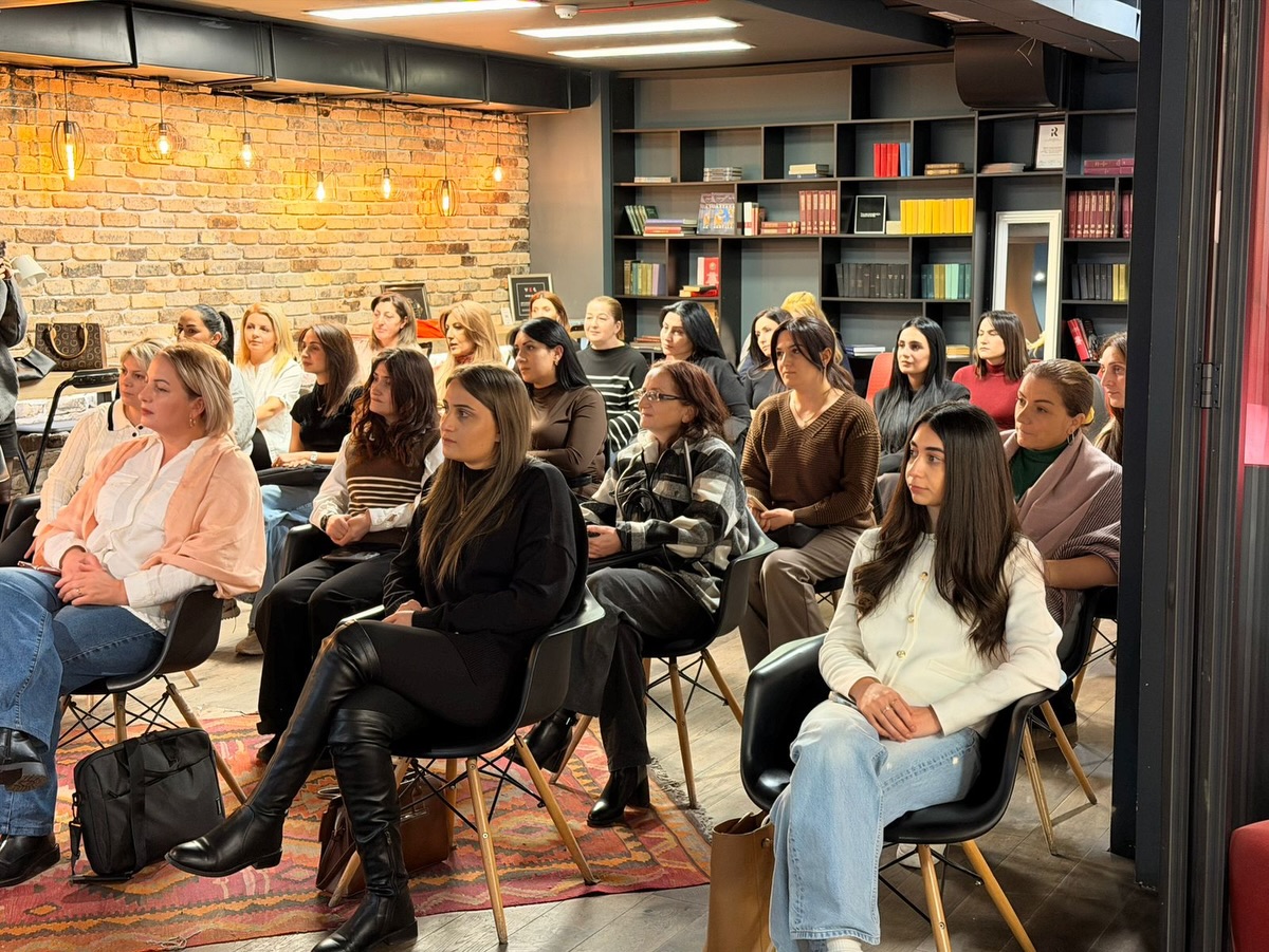 589175669_18291657919273488_9204988533090837535_n.jpg (411 KB)