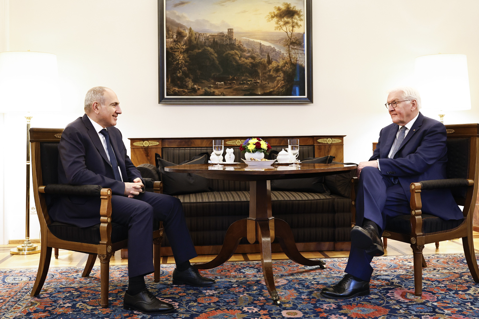 61336_b.jpg (791 KB)