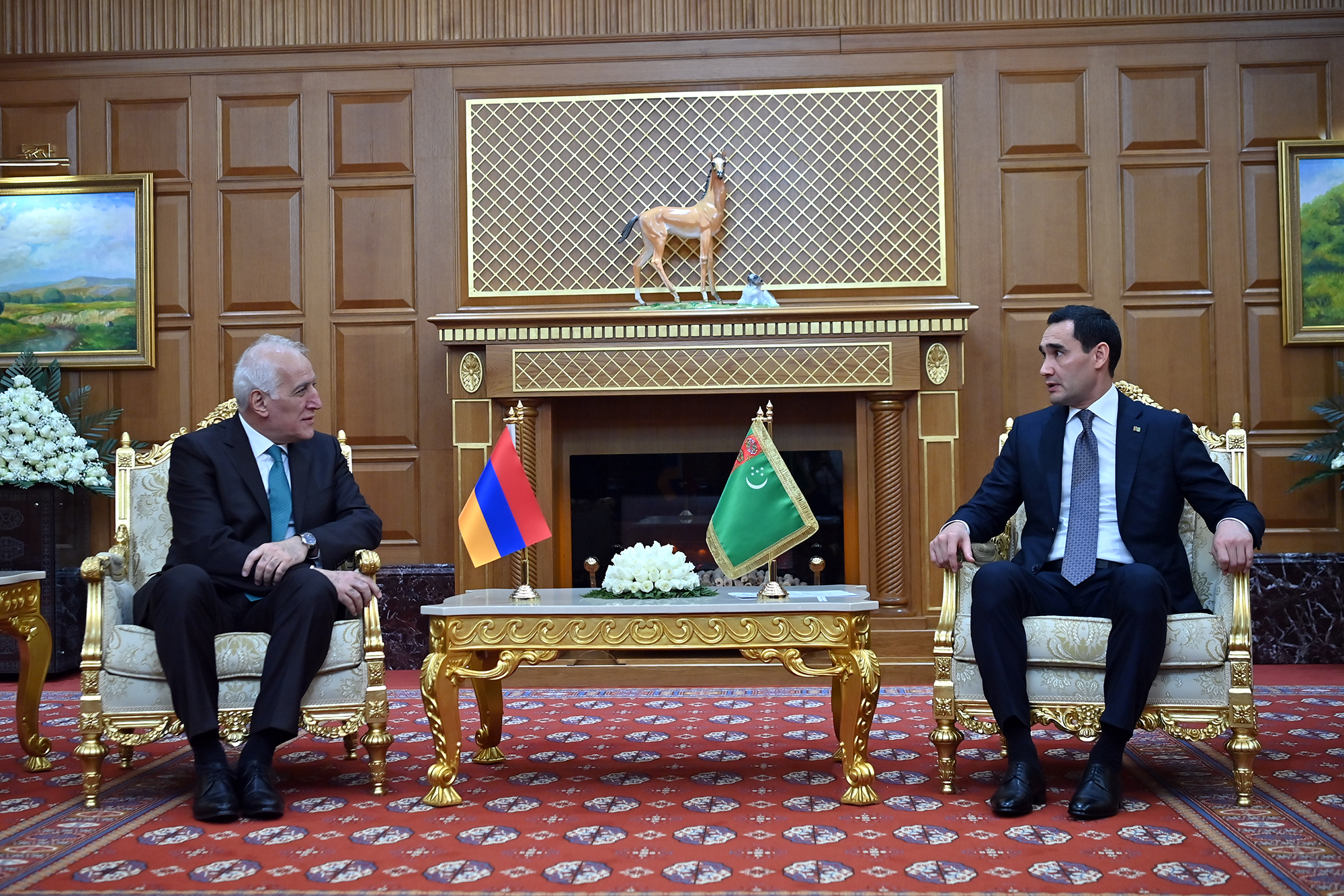 65870_b.jpg (2.25 MB)