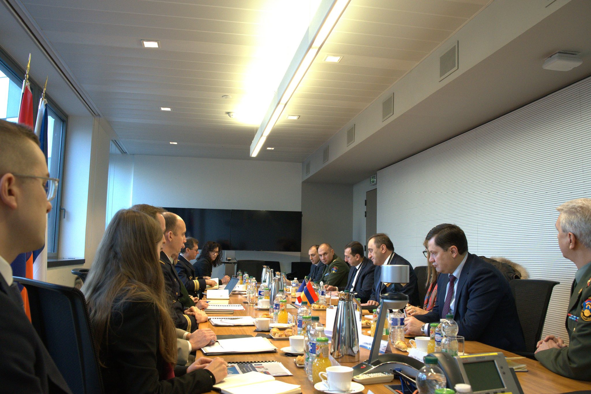 599937983_1201549425461521_7798638243094884052_n.jpg (414 KB)