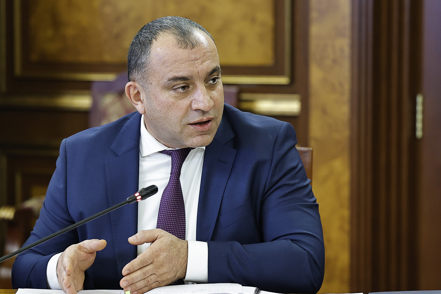 62086_b.jpg (710 KB)