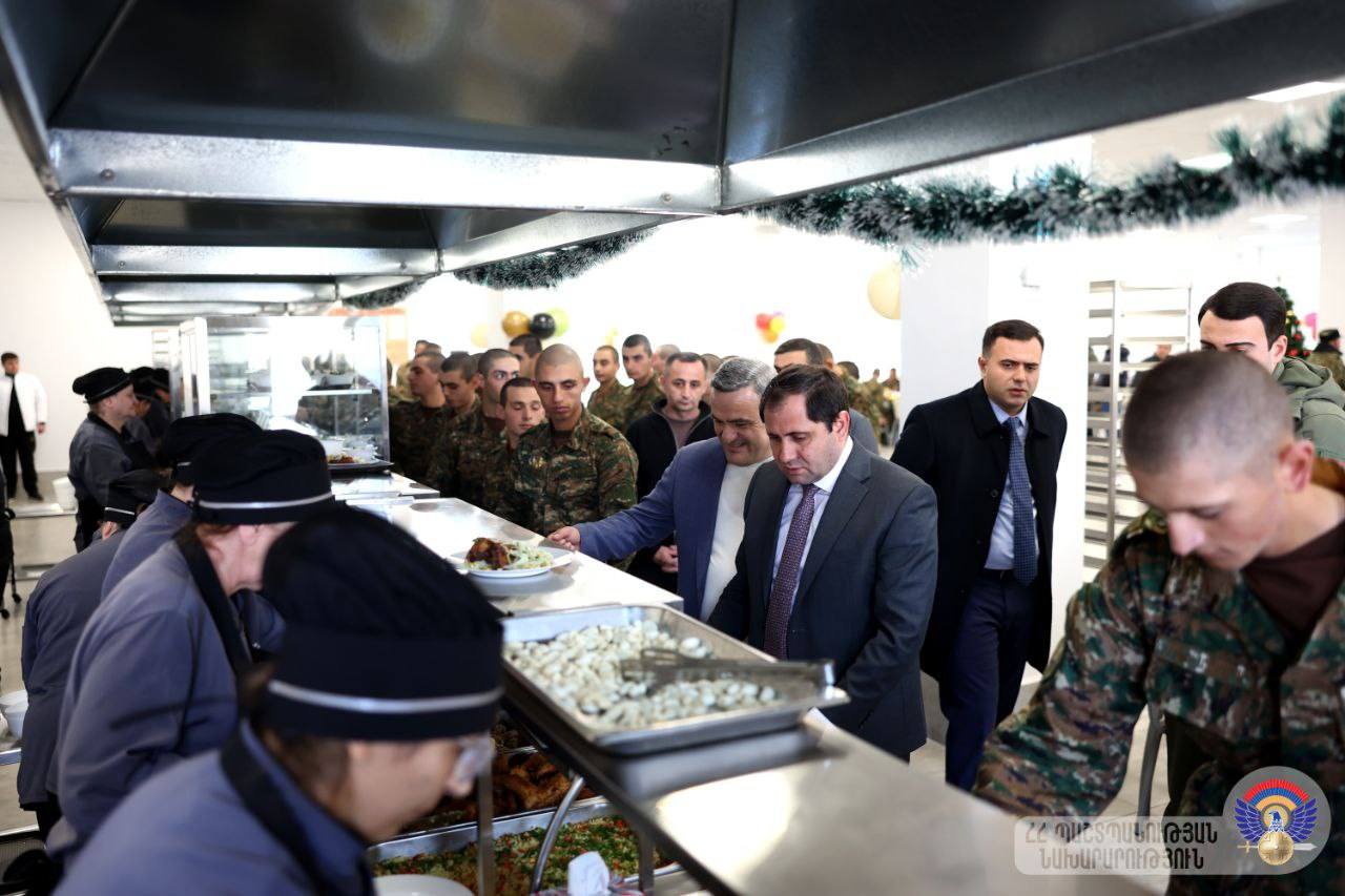 601855462_1473496934145676_389092135688015714_n.jpg (123 KB)