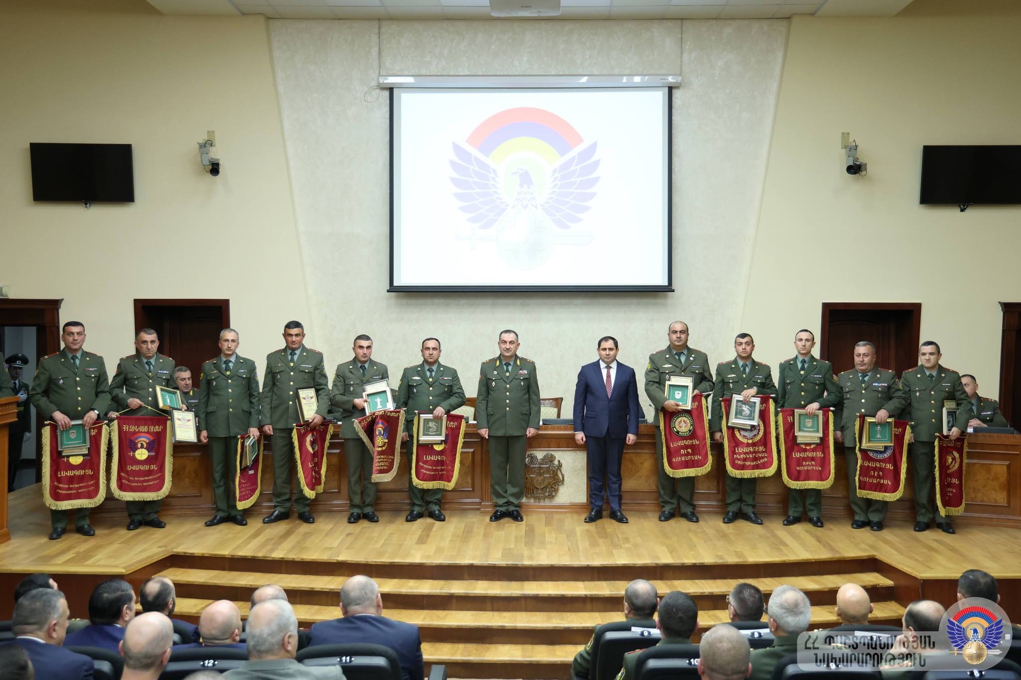 602343737_1208675484748915_4132388597609547108_n.jpg (507 KB)