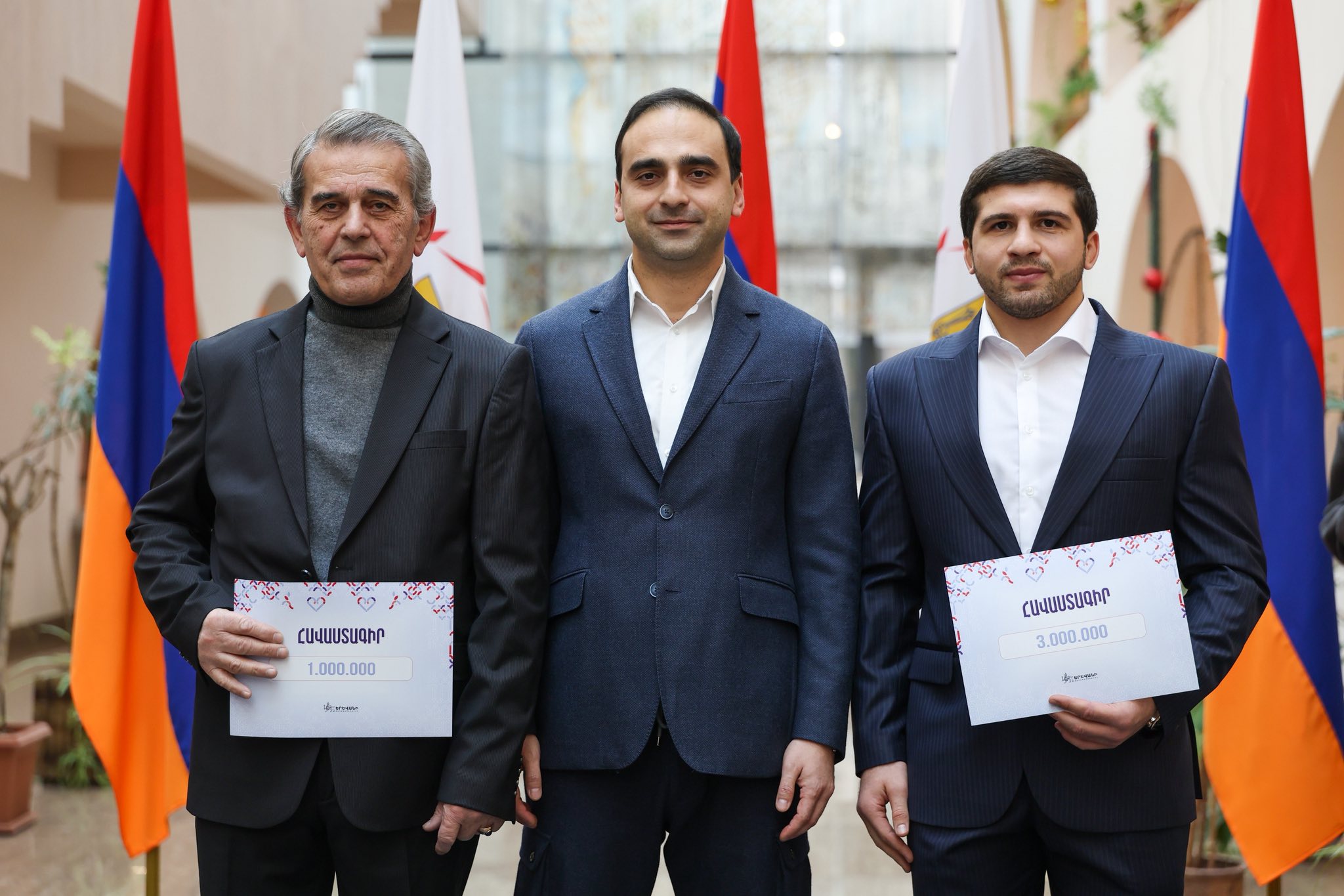 605439726_1435342701281048_7979748573263630222_n.jpg (301 KB)