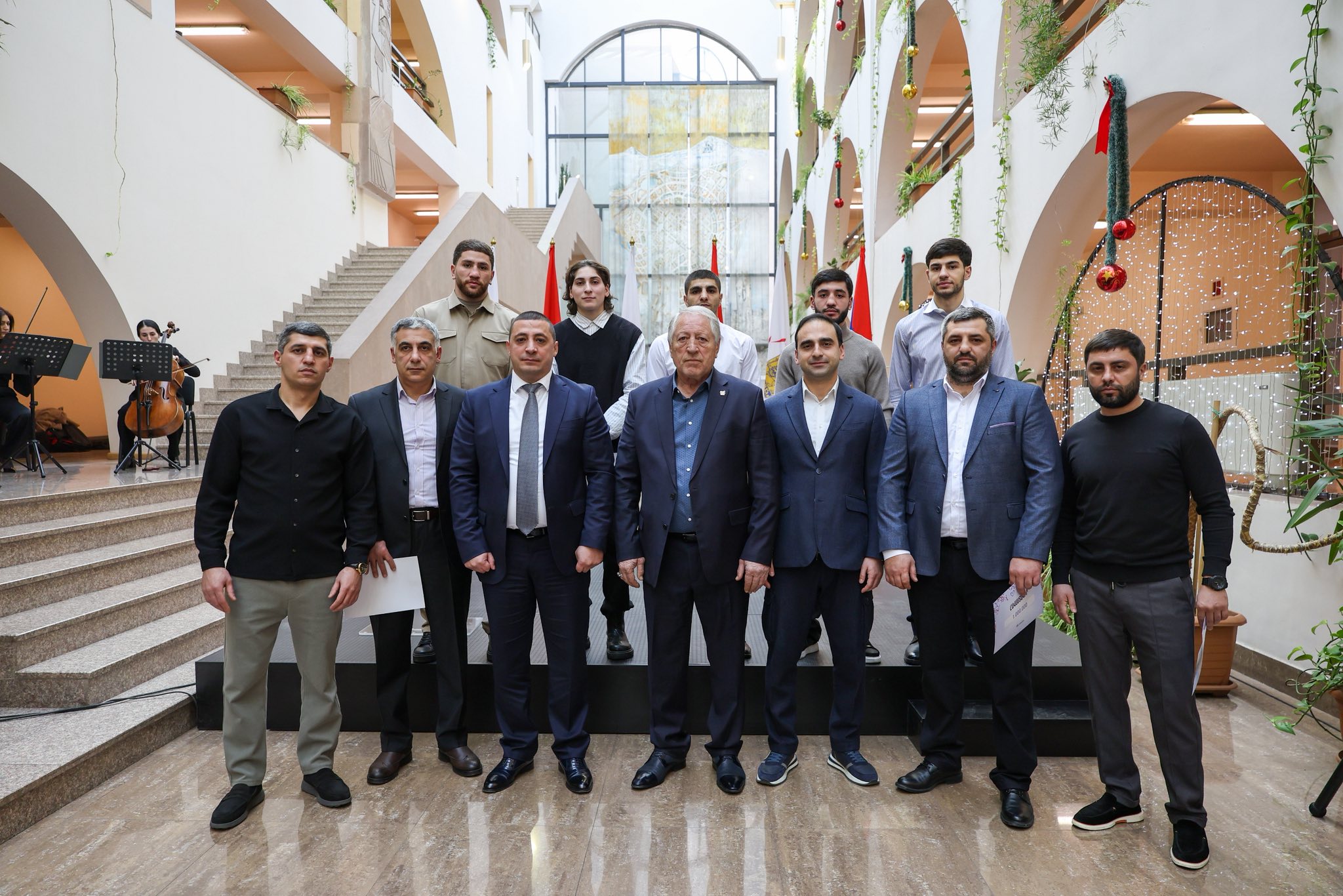 605535131_1435342431281075_2078491885730361667_n.jpg (467 KB)