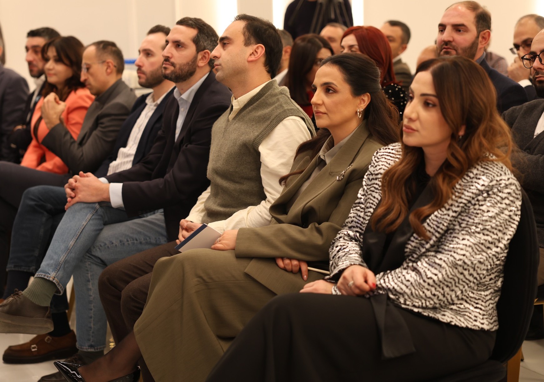 604514477_1293218822842180_2101520836047012849_n.jpg (365 KB)