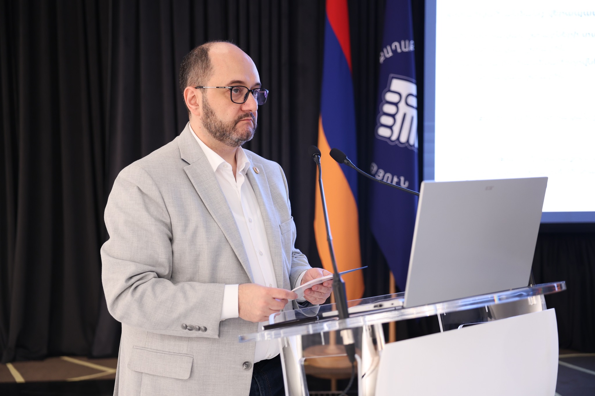 605736941_1293211152842947_6387290528696917452_n.jpg (334 KB)